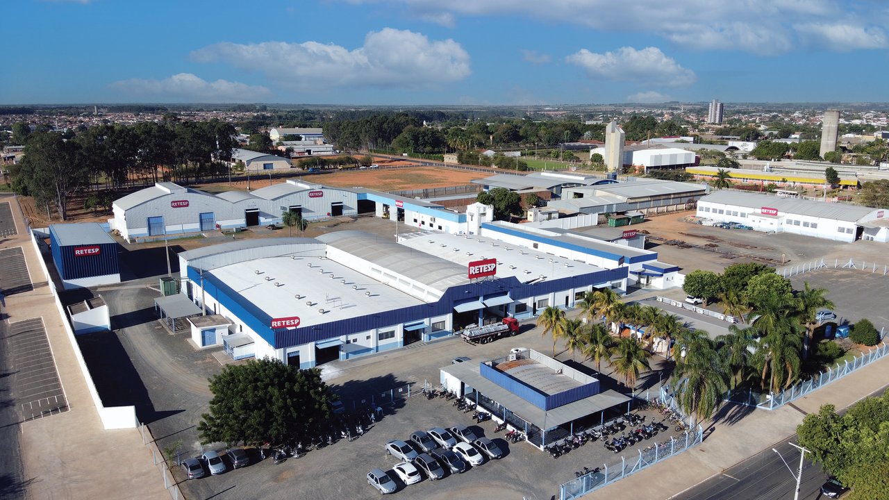 Vista aérea da fábrica RETESP em Penápolis-SP